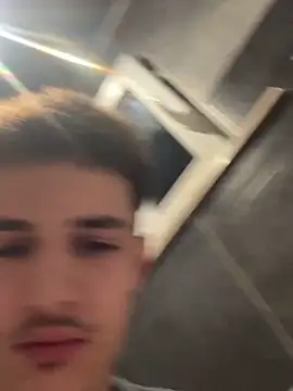 KillianLau26510 online show from April 9, 12:32 am