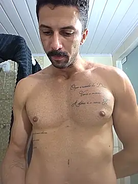 Snapshot of Locasso123 chatting on May 22, 4:19 am Locasso123 online show from May 22, 4:19 am