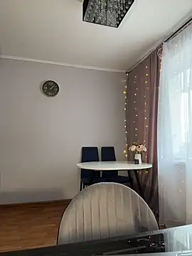 imvika online show from March 26, 6:08 am