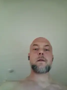 Snapshot of HornyDaddyMuscle chatting on May 12, 7:22 pm HornyDaddyMuscle online show from May 12, 7:22 pm