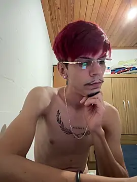 Snapshot of lohran011 chatting on February 27, 8:58 am lohran011 online show from February 27, 8:58 am