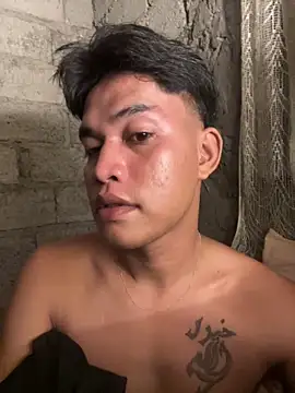 Snapshot of urexotic_cock chatting on February 28, 11:11 am urexotic cock online show from February 28, 11:11 am