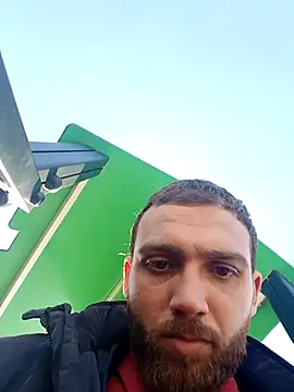 Snapshot of ILovpvsZy chatting on February 28, 1:12 pm ILovpvsZy online show from February 28, 1:12 pm