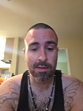 Snapshot of Biggbaddwulf7 chatting on June 2, 7:32 am Biggbaddwulf7 online show from June 2, 7:32 am