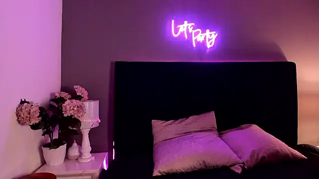 scarlett leex  online show from March 26, 3:34 am