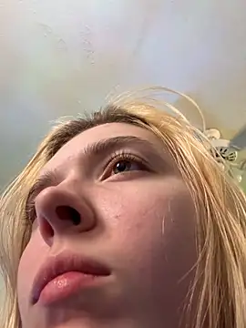 Rainsworld420 online show from March 18, 3:09 am