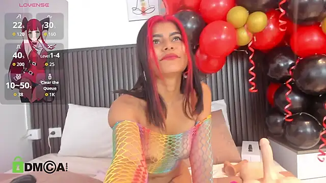 Snapshot of naomy_jordan chatting on July 1, 12:07 pm naomy jordan online show from July 1, 12:07 pm
