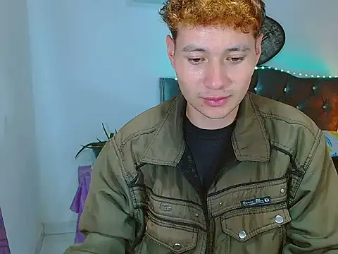  Santi2 online show from March 30, 9:49 pm