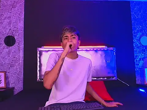 YOSEPH 20 online show from March 1, 2:02 am