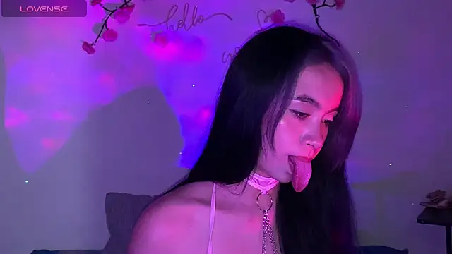 sweet molly420 online show from May 16, 12:07 am