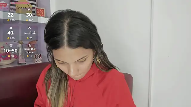 EmmaSanchez  online show from May 11, 7:03 am