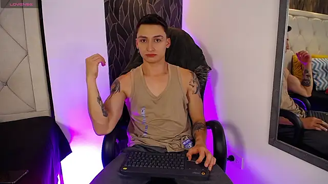 DIEGO JONES online show from March 8, 1:15 pm