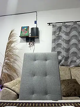 euforia grant online show from March 4, 4:51 am