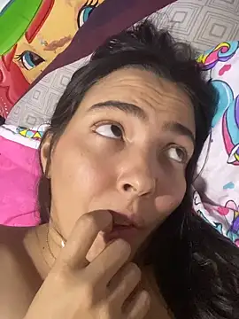 allyson-cute03 online show from June 14, 9:44 am