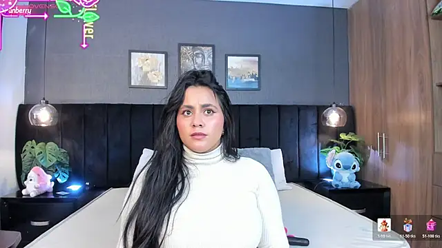 Snapshot of alejandra__garcia chatting on July 5, 2:51 am alejandra garcia online show from July 5, 2:51 am