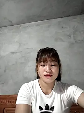 Lilinn  online show from March 24, 10:48 pm