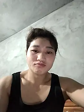 Lilinn  online show from April 8, 11:05 pm