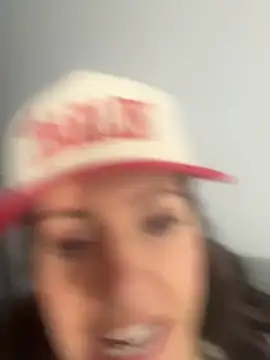 Snapshot of hollyharmd chatting on March 2, 3:41 am hollyharmd online show from March 2, 3:41 am