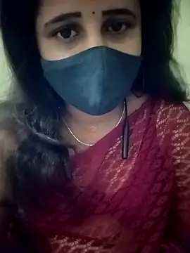 Snapshot of Tamil_Rani- chatting on April 12, 11:21 pm Tamil Rani- online show from April 12, 11:21 pm