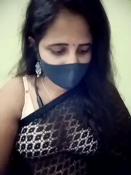 Snapshot of Tamil_Rani- chatting on April 19, 12:43 am Tamil Rani- online show from April 19, 12:43 am