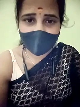 Snapshot of Tamil_Rani- chatting on April 21, 6:23 pm Tamil Rani- online show from April 21, 6:23 pm