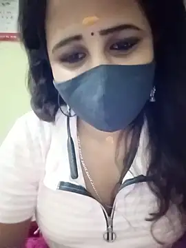 Snapshot of Tamil_Rani- chatting on May 14, 5:53 pm Tamil Rani- online show from May 14, 5:53 pm