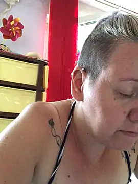 SofiaAmour online show from August 4, 11:57 am
