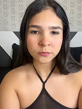 Lulu Mei  online show from April 8, 11:32 am