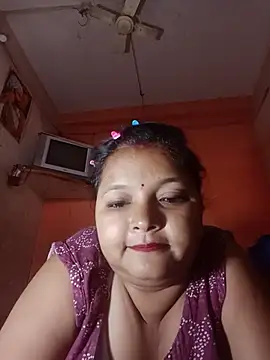 Snapshot of priti_25 chatting on May 26, 6:09 am priti 25 online show from May 26, 6:09 am