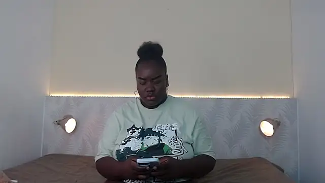 sophie blake1 online show from April 7, 8:42 pm