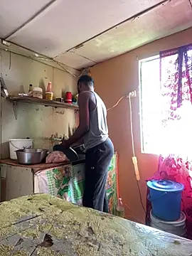 slim thicc1 online show from April 16, 8:31 pm