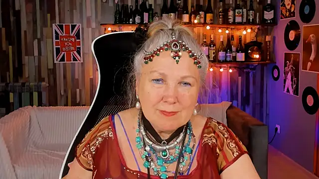 Snapshot of LilaMaharani chatting on May 24, 1:49 pm LilaMaharani online show from May 24, 1:49 pm
