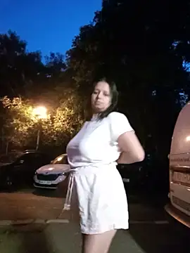 roxana e43 online show from June 15, 6:43 pm