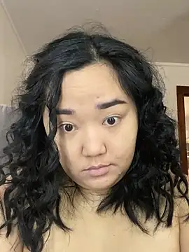 Snapshot of MattePlushyy chatting on March 2, 6:04 pm MattePlushyy online show from March 2, 6:04 pm