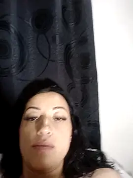 Snapshot of Meeegan_lov chatting on June 16, 1:19 am Meeegan lov online show from June 16, 1:19 am