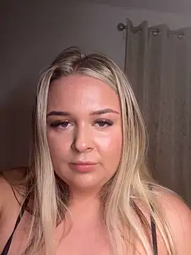 Goldieluxe online show from March 1, 12:34 am