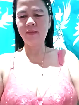 Snapshot of sweet_lyn2025 chatting on April 10, 7:29 pm sweet lyn2025 online show from April 10, 7:29 pm