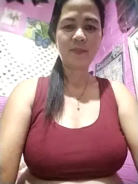 Snapshot of sweet_lyn2025 chatting on May 3, 5:24 am sweet lyn2025 online show from May 3, 5:24 am