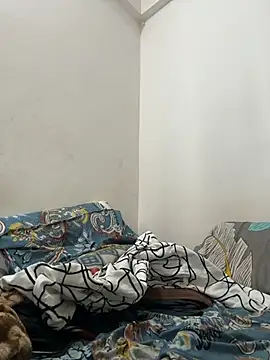 Snapshot of the_guy_u_desire chatting on March 2, 11:06 am the guy u desire online show from March 2, 11:06 am