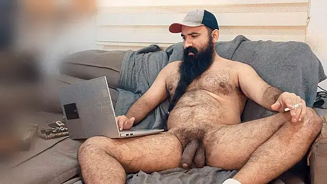 Snapshot of Barba_Negra_Fumador chatting on May 11, 3:51 pm Barba Negra Fumador online show from May 11, 3:51 pm