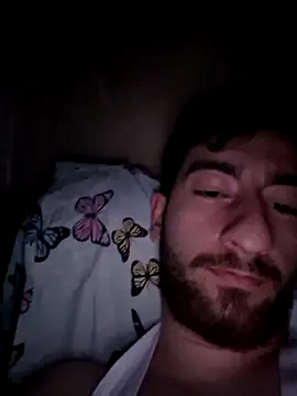 Snapshot of okokmui chatting on March 3, 10:04 pm okokmui online show from March 3, 10:04 pm