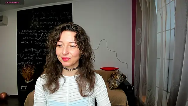 Kate Millersi online show from March 28, 6:24 am