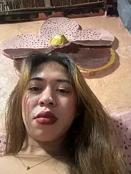 Snapshot of Seductive_sophie chatting on July 14, 3:51 pm Seductive sophie online show from July 14, 3:51 pm