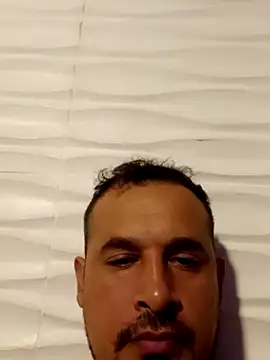 Ezehombre online show from March 9, 4:00 pm