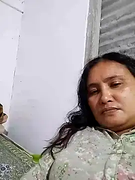 Snapshot of Rashi_bhabi chatting on March 2, 10:22 am Rashi bhabi online show from March 2, 10:22 am