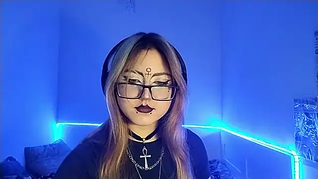 CucKuhta online show from March 13, 1:29 pm