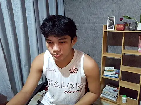 Snapshot of marksurelyhard chatting on August 5, 9:23 am marksurelyhard online show from August 5, 9:23 am
