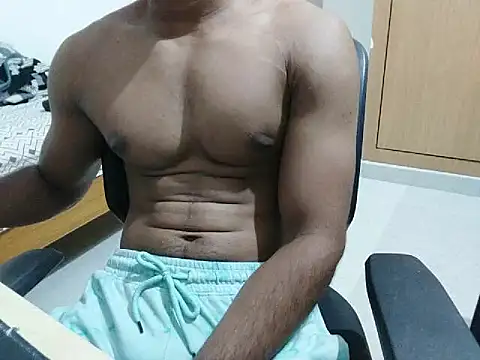 Snapshot of kratosTheHunk chatting on April 22, 10:39 am kratosTheHunk online show from April 22, 10:39 am