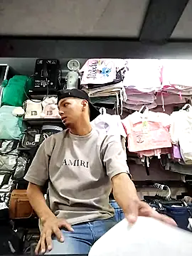 Snapshot of negroblacj chatting on March 2, 5:20 pm negroblacj online show from March 2, 5:20 pm