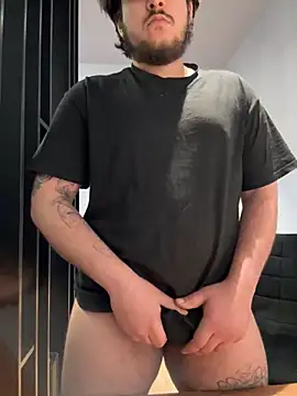 ISMAIL158 online show from March 1, 9:06 pm